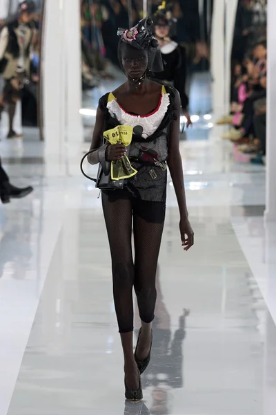 Look 34